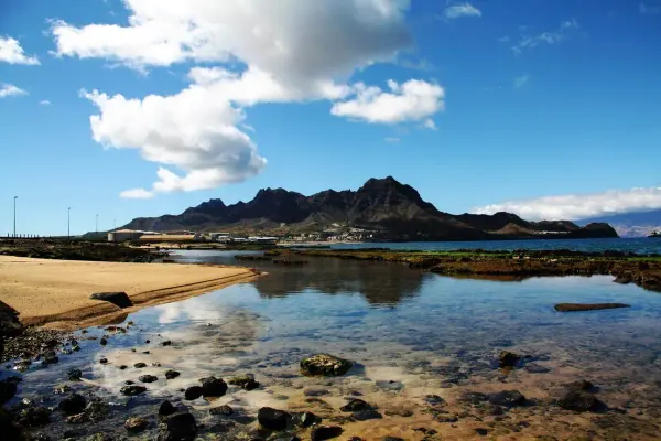 Monte Cara seen from Cova de Inglesa, São Vicente