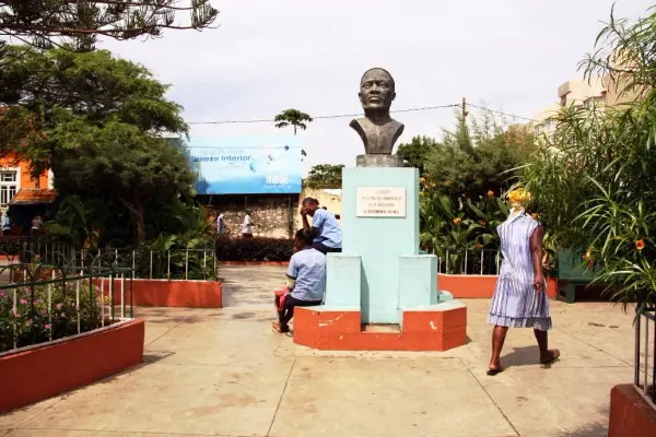 Memorial bust in a public garden in Santiago
